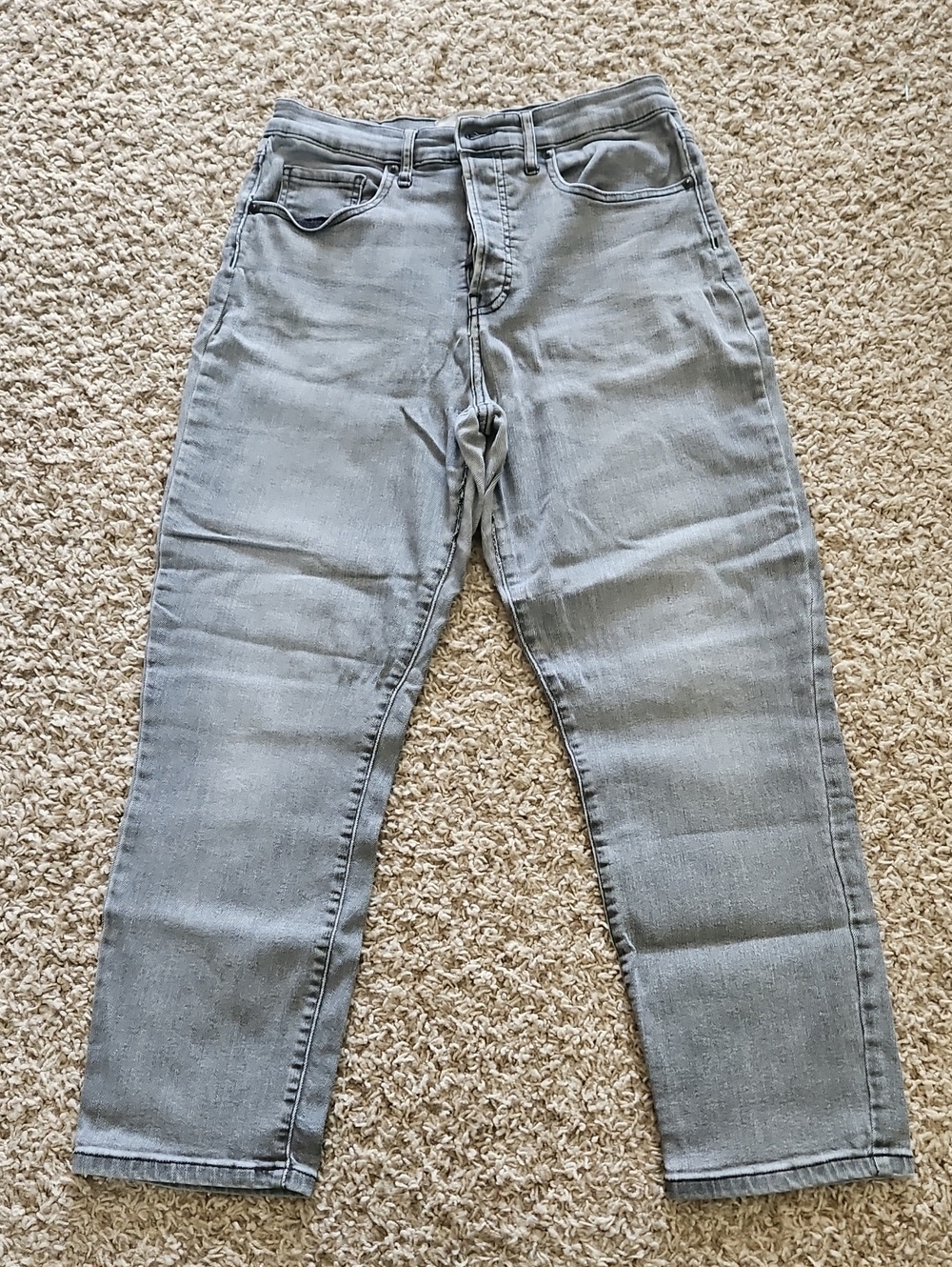 Everlane Women's Light Gray Straight Leg Jeans